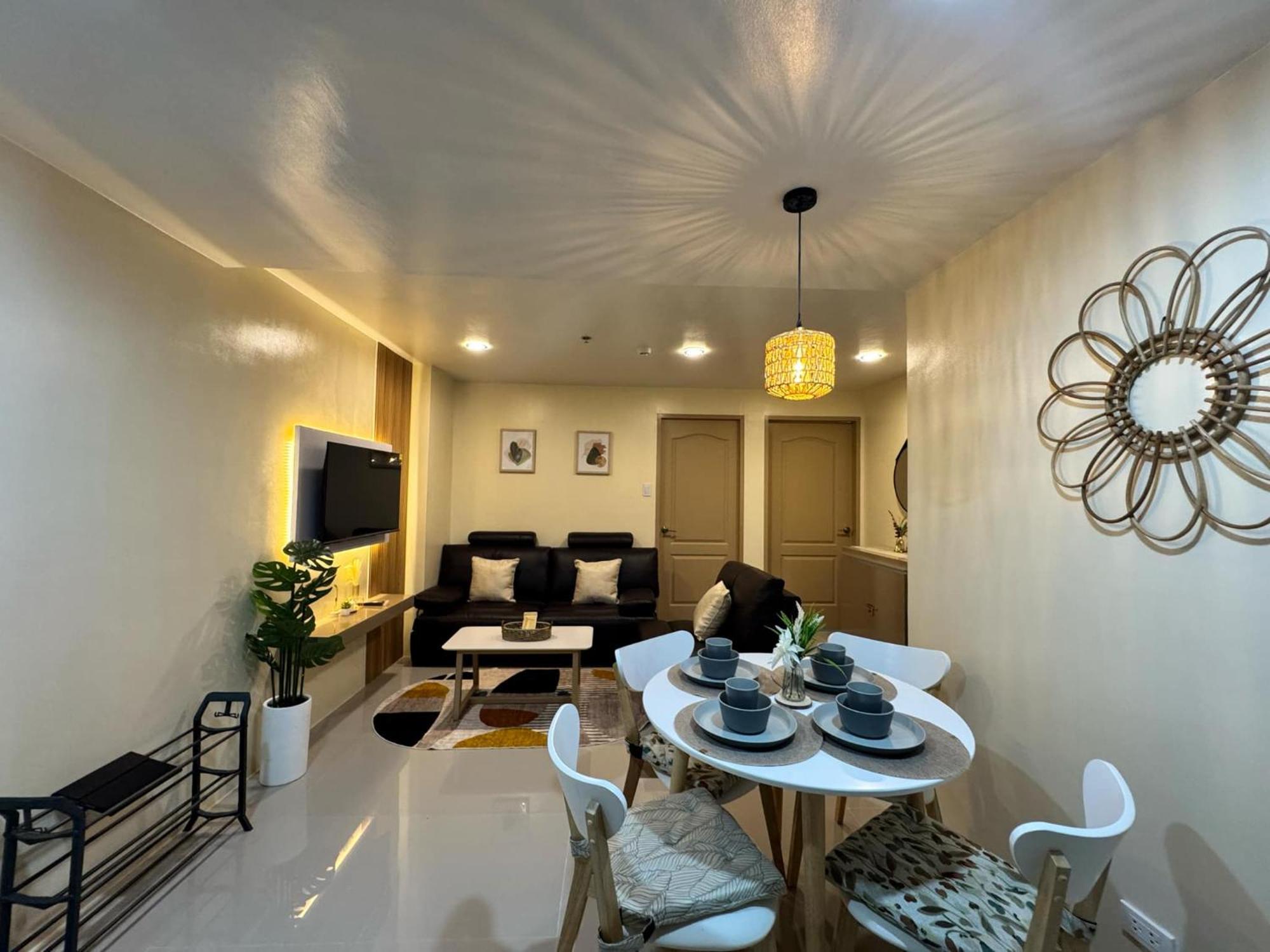 Condo 801 Bernwood Tower Iloilo City Exteriör bild